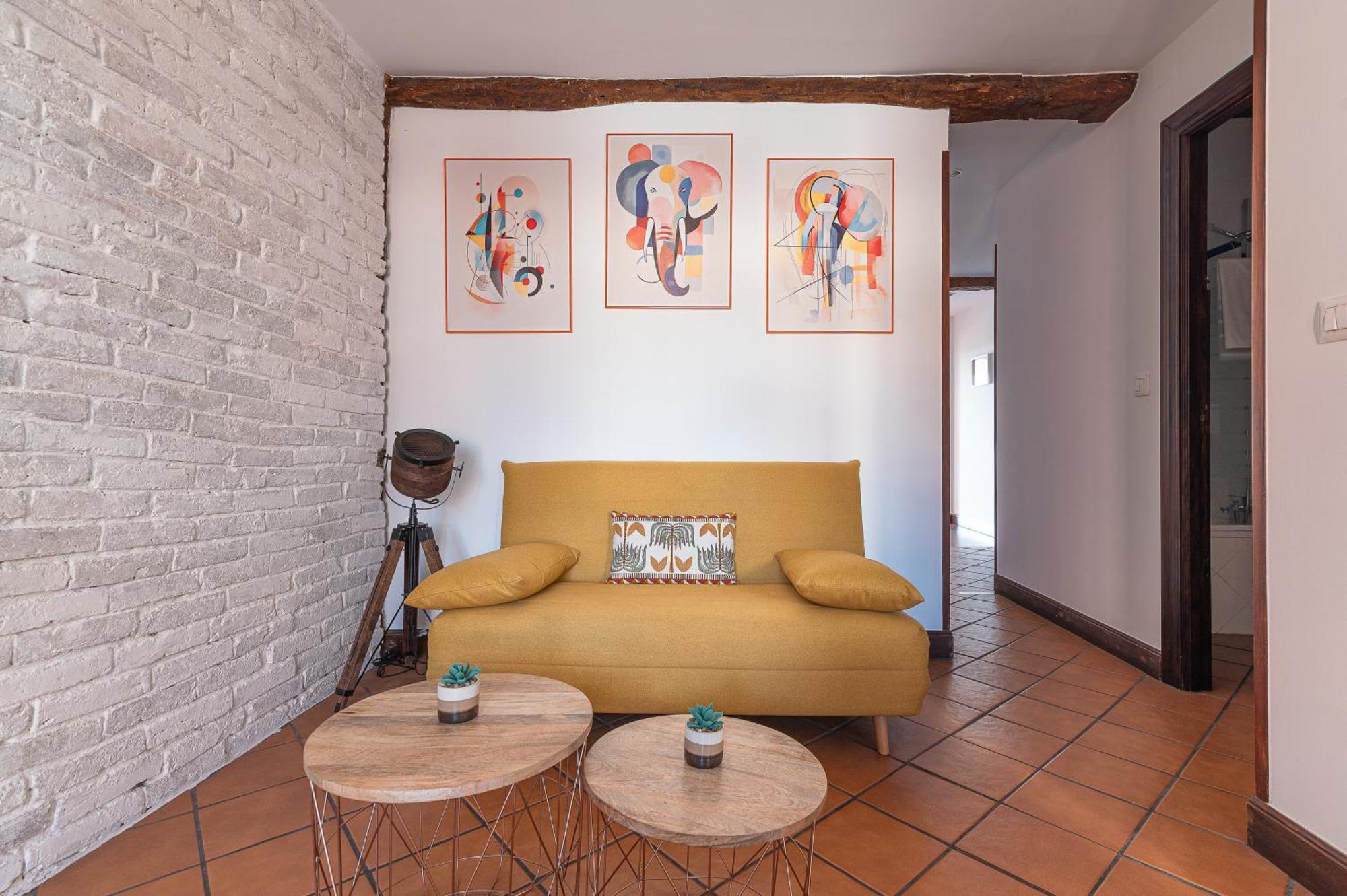En El Corazon De La Ciudad Junto A Estaciones Apartamento *